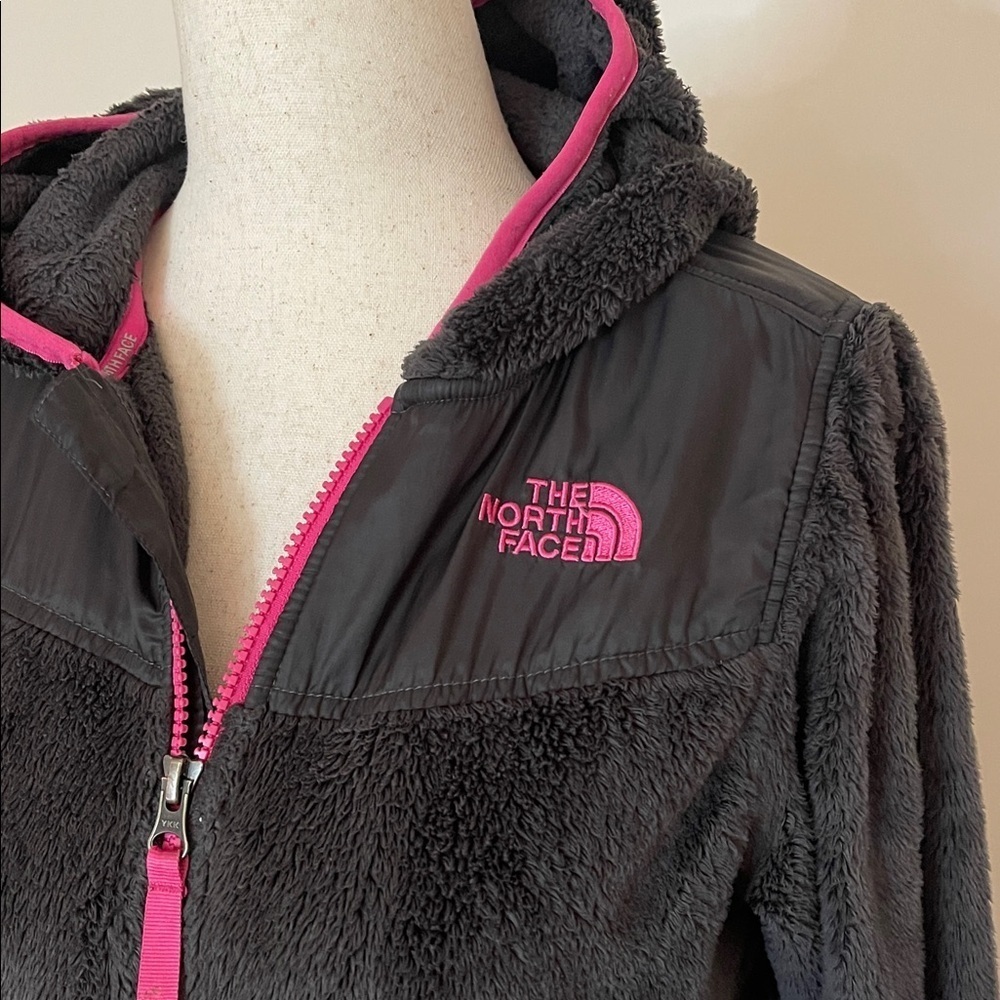 The North Face Black & Pink Fleece Jacket | Girls L (14/16) / Women’s XS | GUC - Picture 2 of 5
